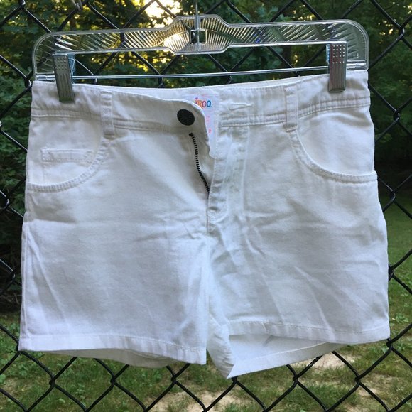 White 'Circo' Girl's Twill Shorts - Picture 1 of 4